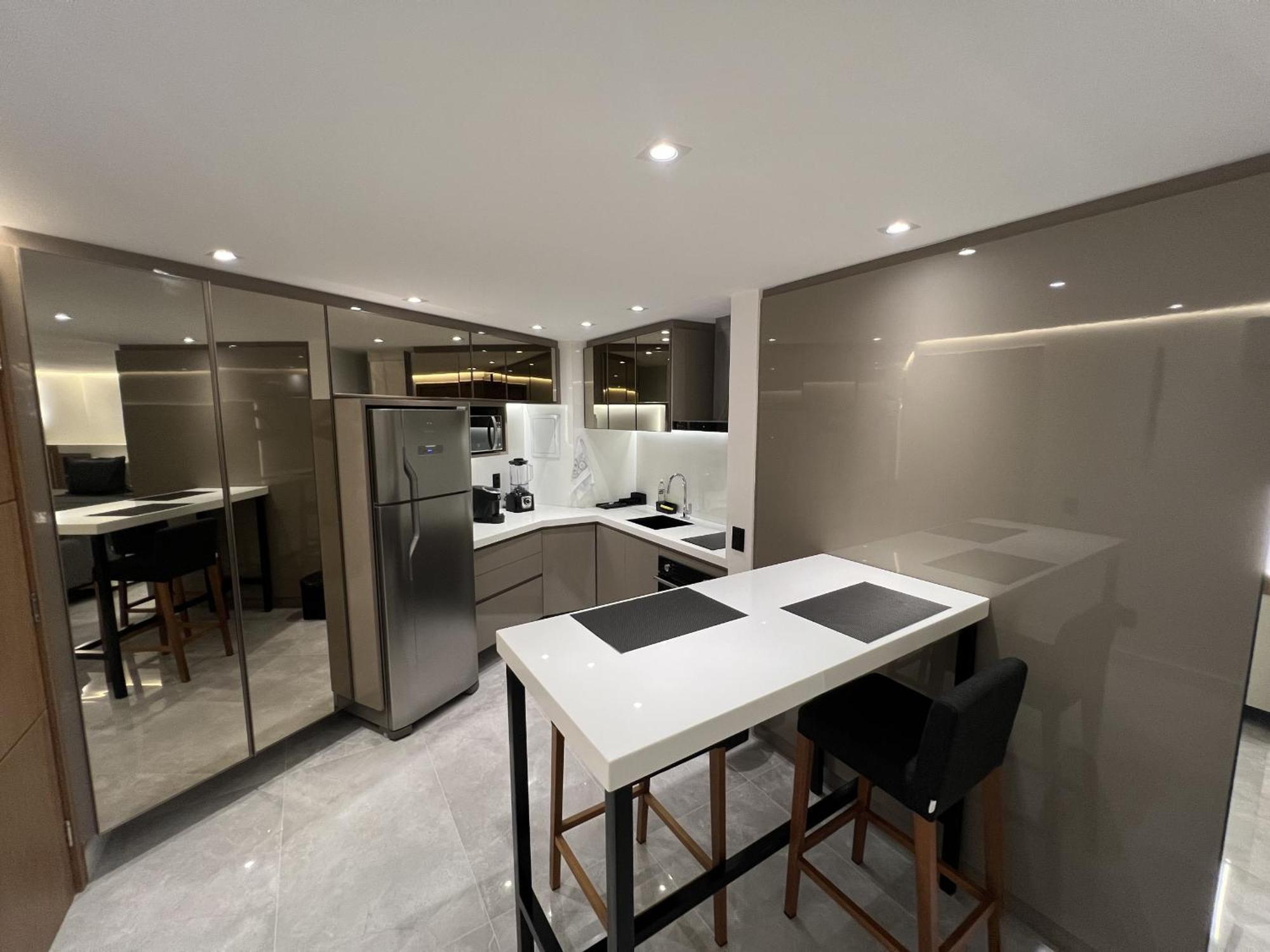 Apartment Particular Deluxe Iate Plaza *